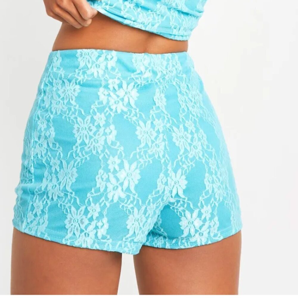 NWT Boohoo Turquoise Lace Booty Shorts US 10